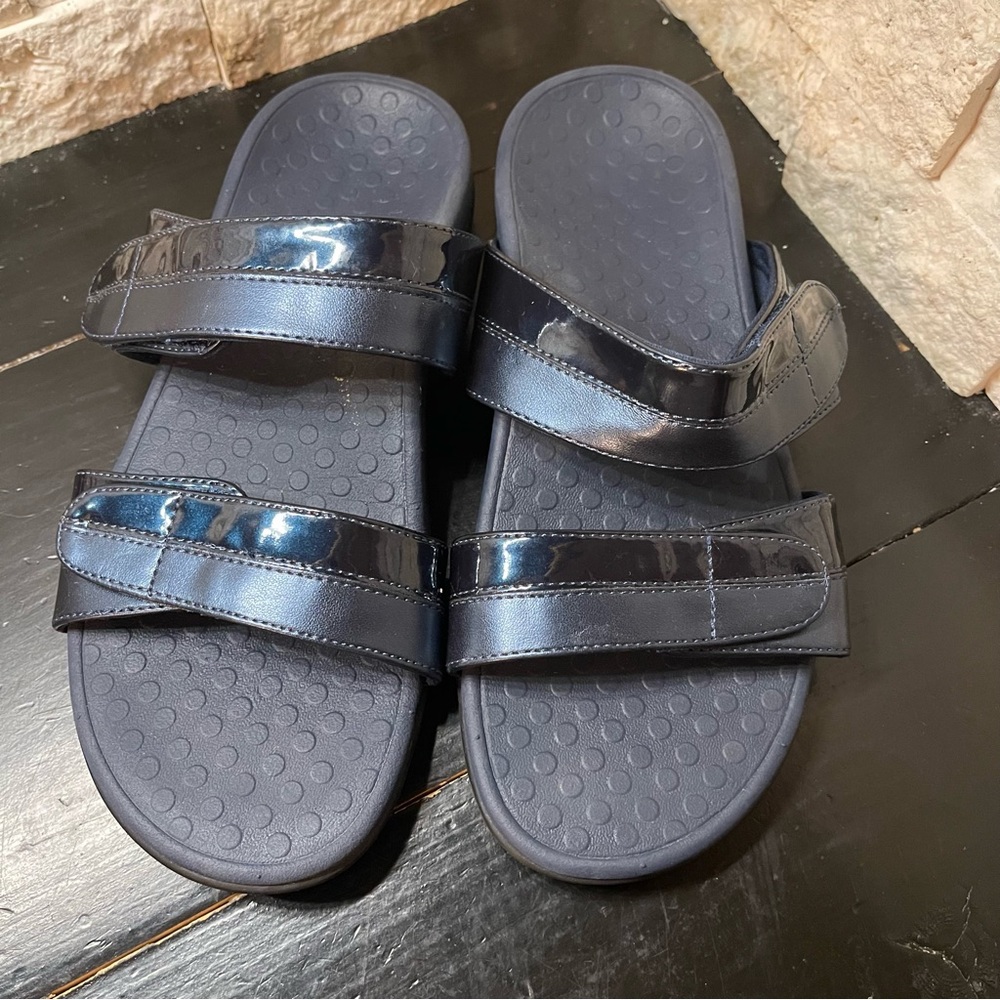 Vionic Shore navy blue double strap slide sandals slides slip ons patent leather - Picture 3 of 6